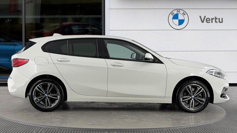 BMW 1 Series 118i [136] Sport 5dr [Live Cockpit Professional] Petrol Hatchback